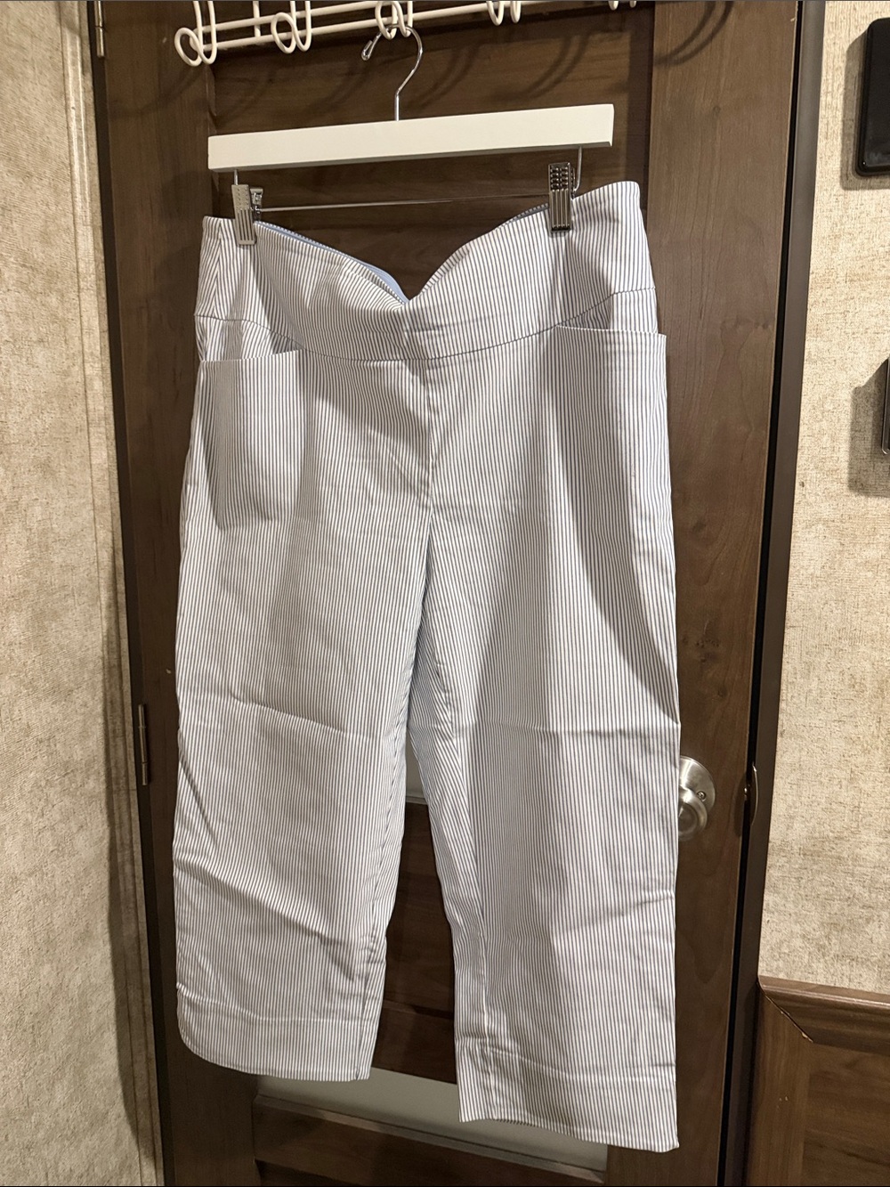 Women's Striped Wide-Leg Pants - Light Blue/White